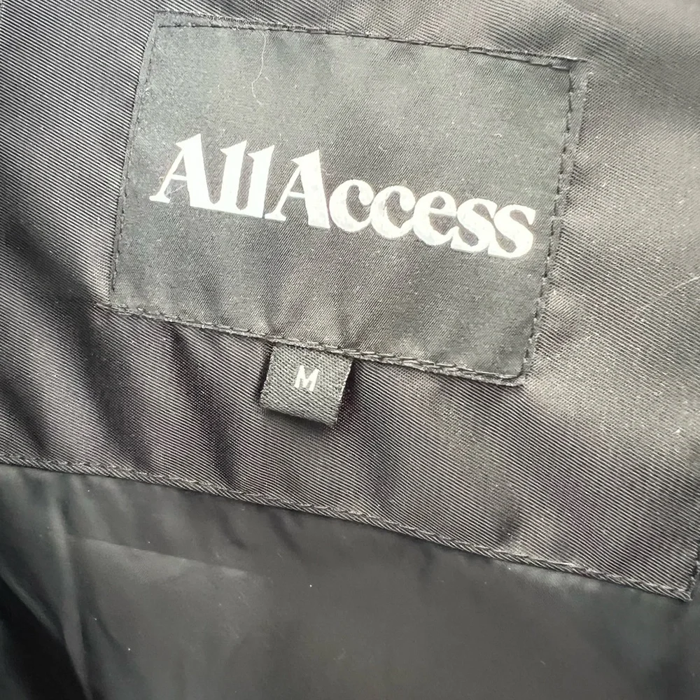 All Access Anthem Parka, Black with Mint Trim, Size M (NWOT) - Picture 6 of 9